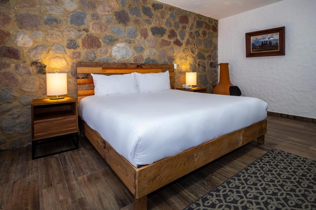 Hotel Boutique Camino Del Bosque By Rotamundos Cholula Exteriör bild